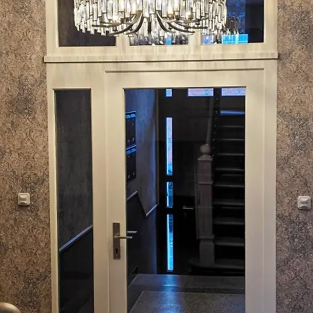 Amadeus Apartmán *